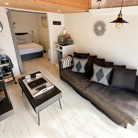 Seaside Cabin Retreat In Hayling Island 南海灵 外观 照片