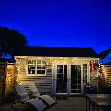 Seaside Cabin Retreat In Hayling Island 南海灵 外观 照片